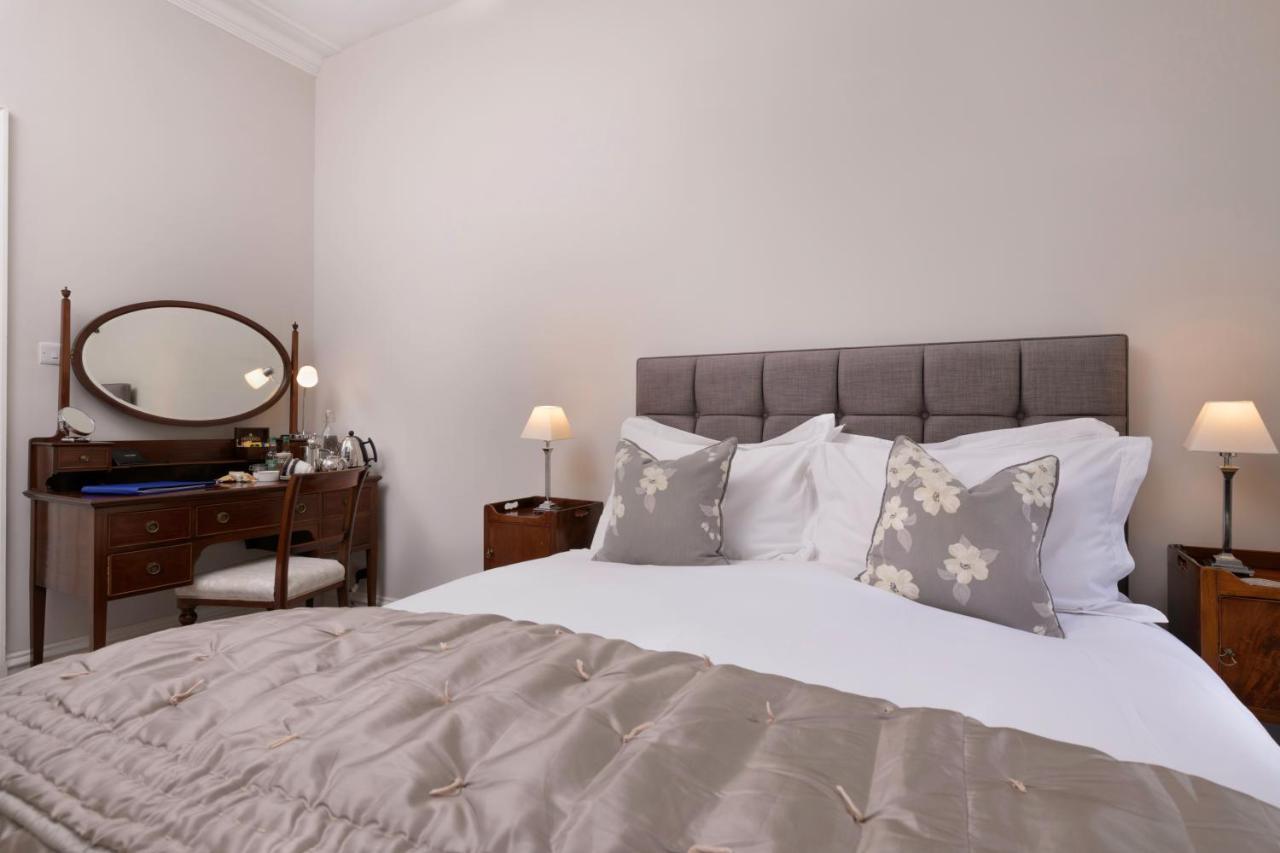 Lys-Na-Greyne Bed & Breakfast อะบอยน์ ภายนอก รูปภาพ