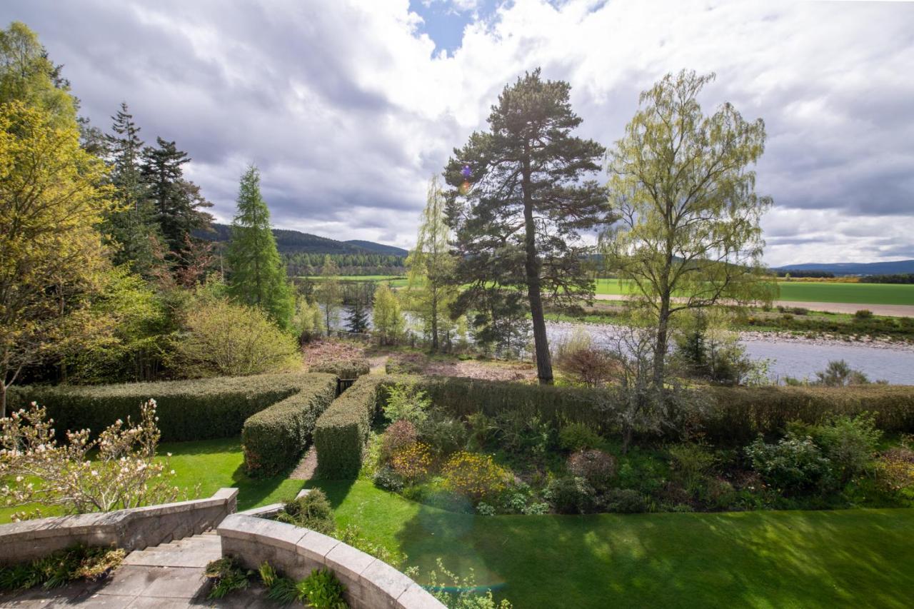 Lys-Na-Greyne Bed & Breakfast อะบอยน์ ภายนอก รูปภาพ