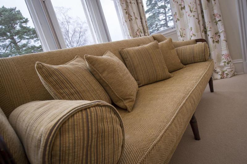 Lys-Na-Greyne Bed & Breakfast อะบอยน์ ภายนอก รูปภาพ