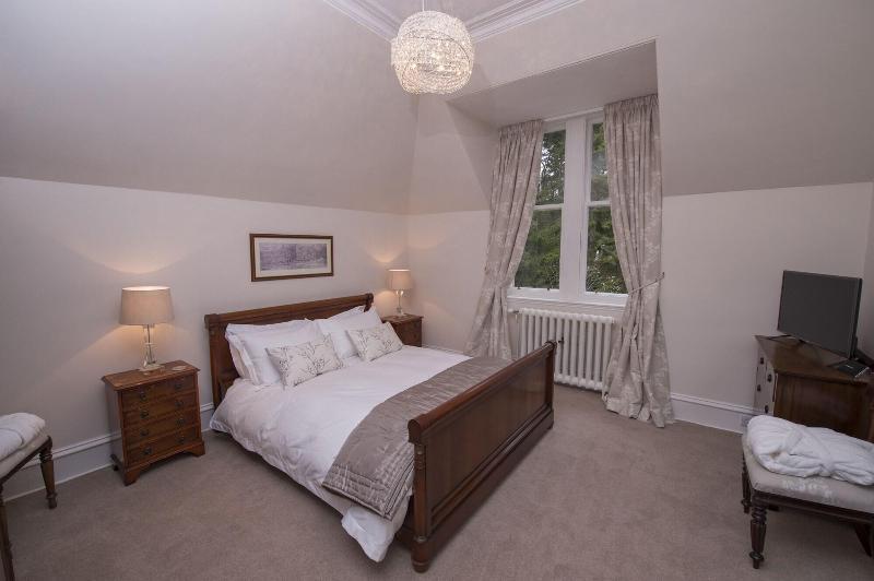 Lys-Na-Greyne Bed & Breakfast อะบอยน์ ภายนอก รูปภาพ