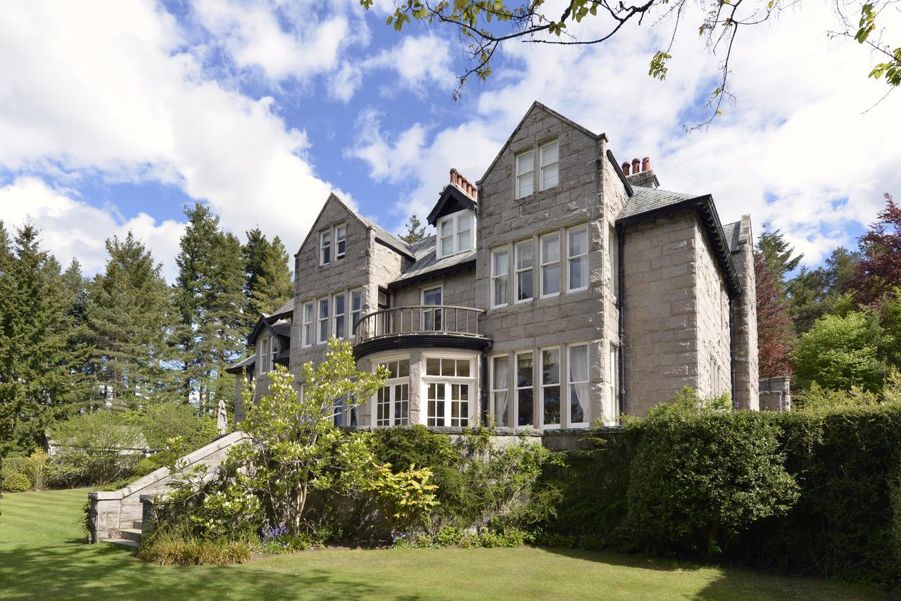 Lys-Na-Greyne Bed & Breakfast อะบอยน์ ภายนอก รูปภาพ
